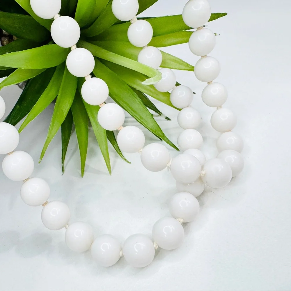 Vintage 60s Japan White Lucite Double Strand Hand Knotted Statement Necklace